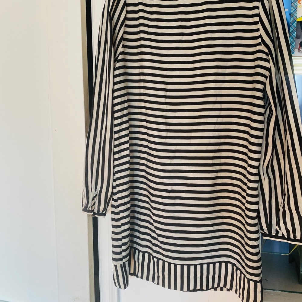 Dress - Picture 4 of 8